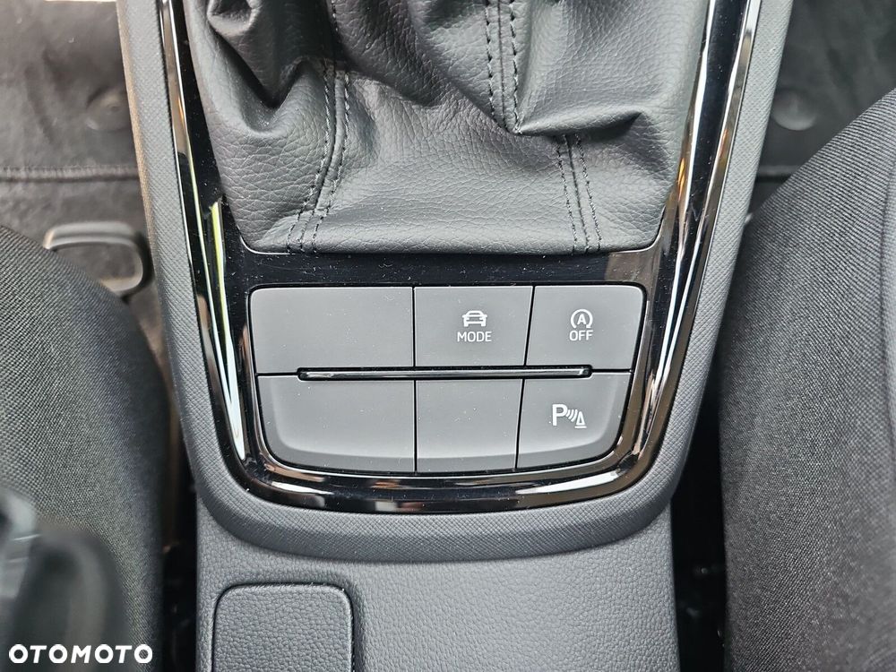 Skoda Kamiq 1.5 TSI Selection DSG - 28