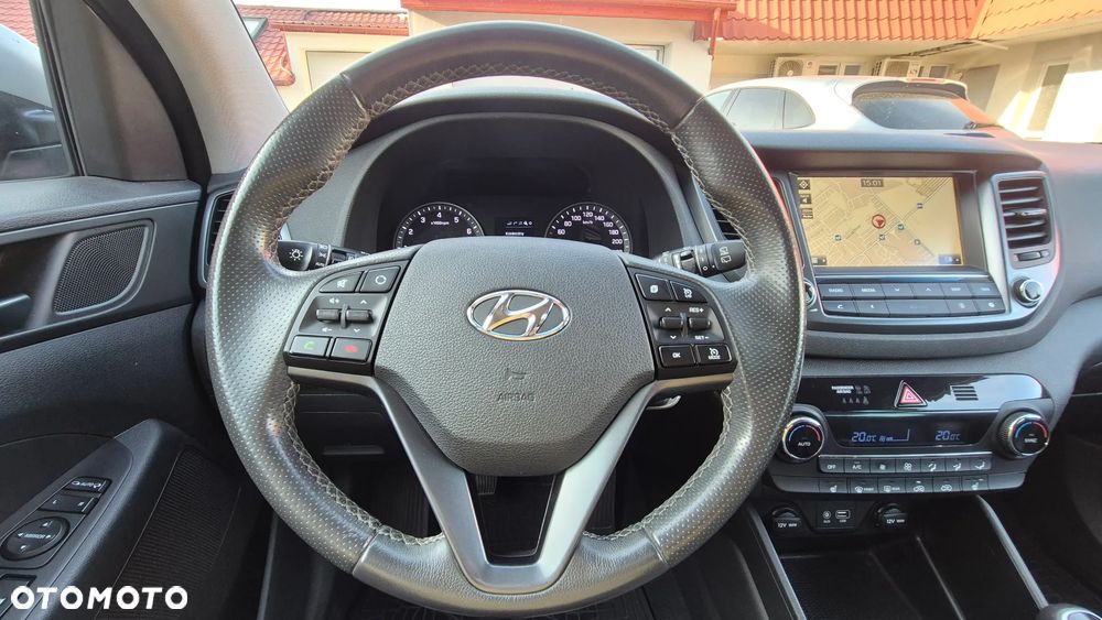 Hyundai Tucson - 12