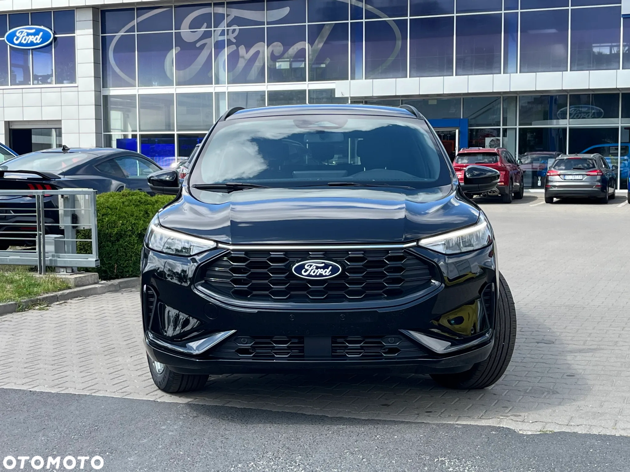 Ford Kuga - 2