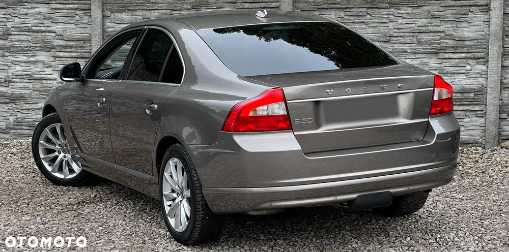 Volvo S80 - 16