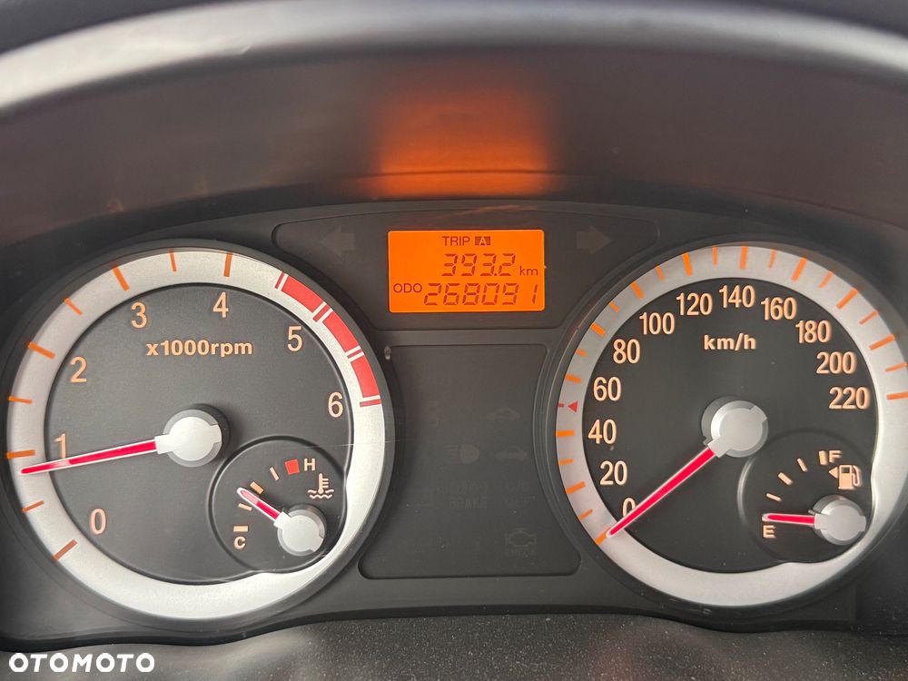 Kia Rio - 8