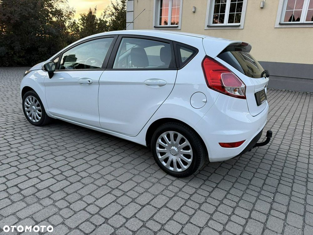 Ford Fiesta - 30