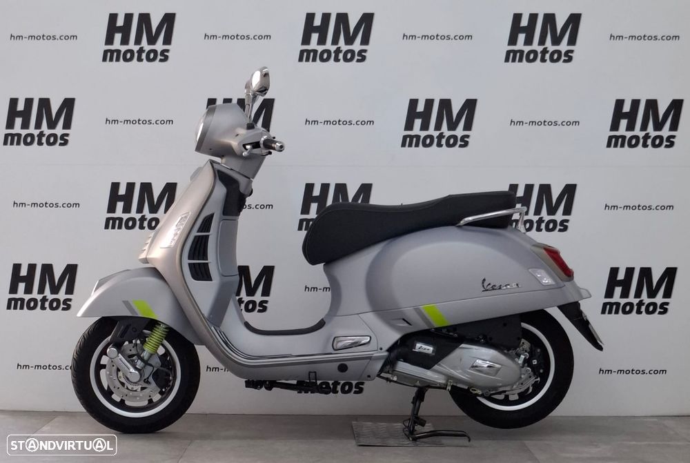 Vespa GTS Super TECH 125 - GARANTIA DE FÁBRICA - 2