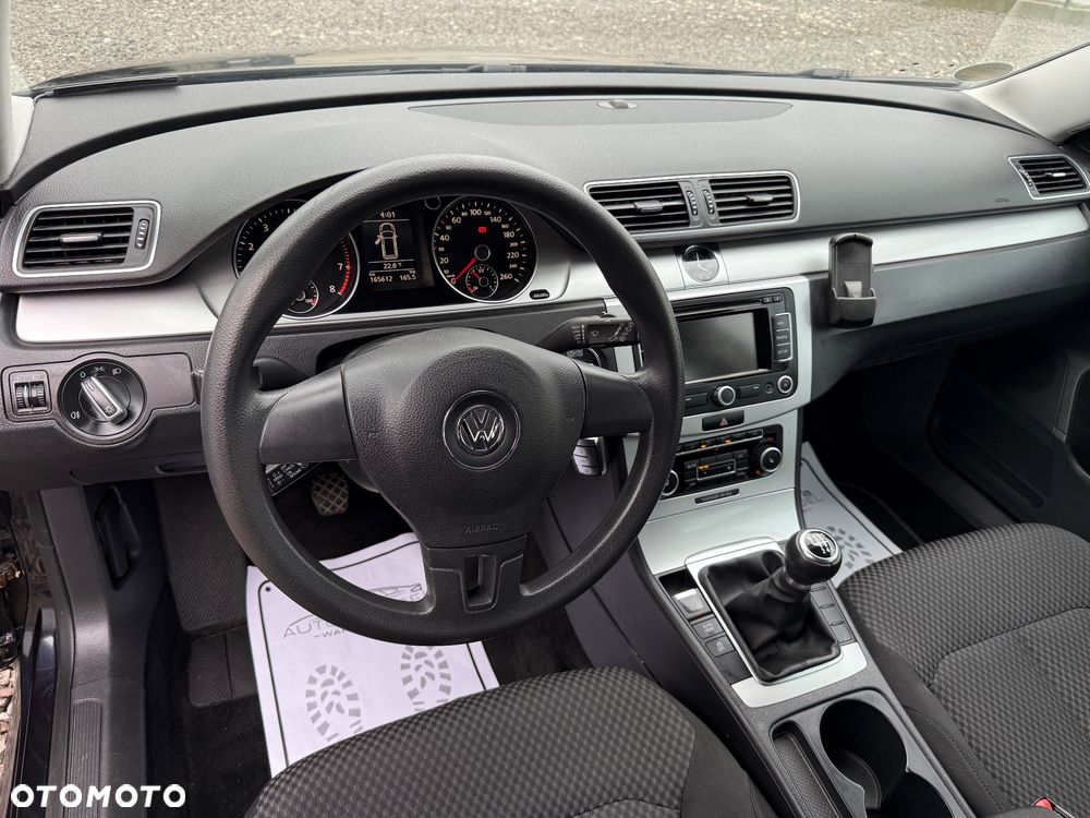 Volkswagen Passat 1.4 TSI Comfortline - 9