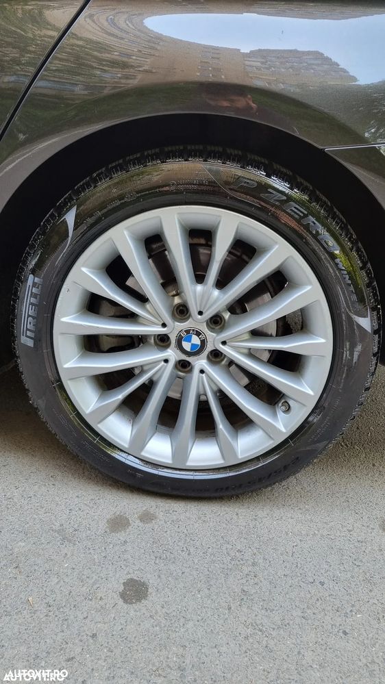 BMW Seria 5 520d Aut. Luxury Line - 9