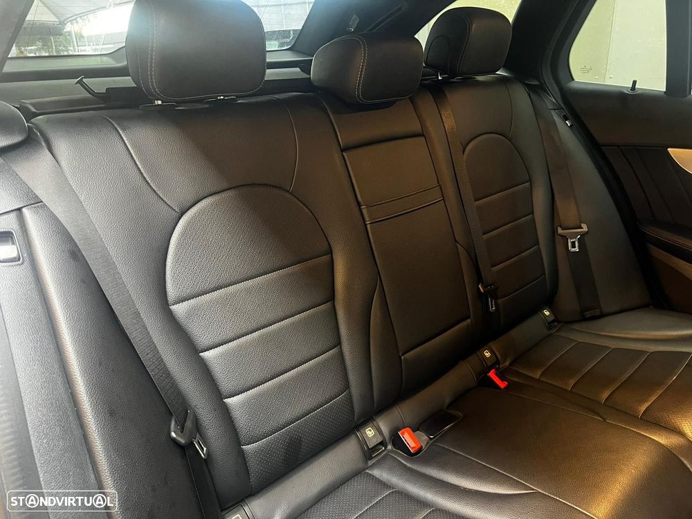 Mercedes-Benz C 300 BlueTEC Hybrid AMG Line - 18