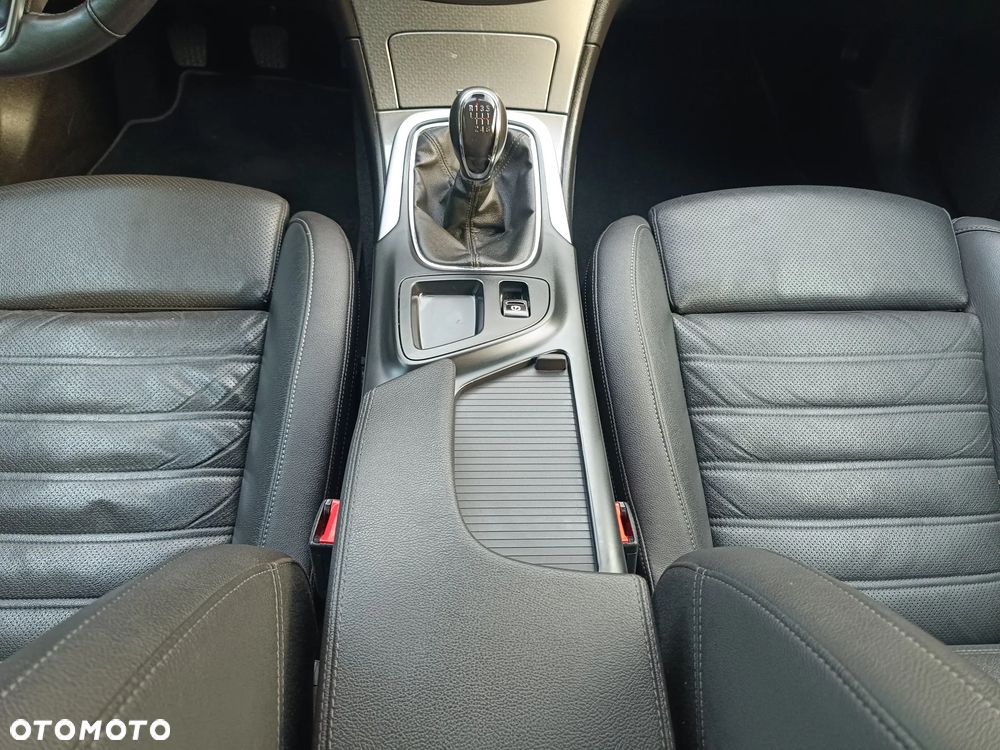 Opel Insignia 1.4 Turbo ecoFLEX Start/Stop Business Edition - 24