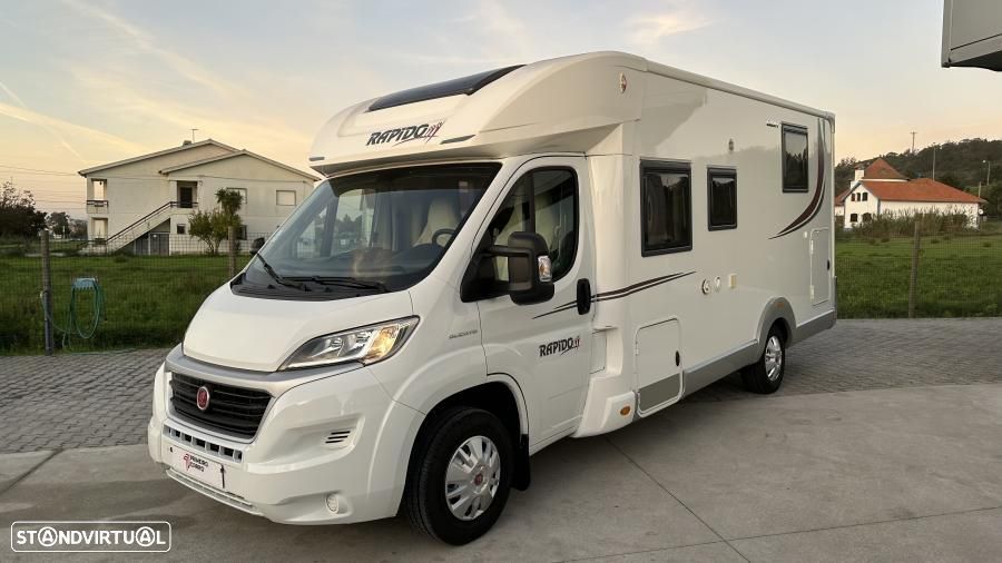 Rapido Serie 6F 680 FF C.central e basculante - 11