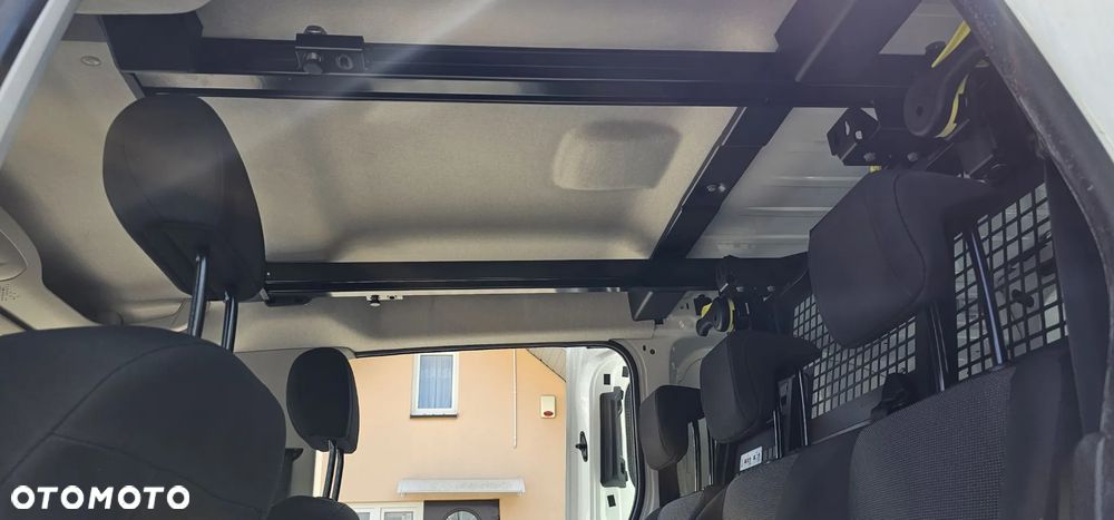 Toyota ProAce Kombi 1.5 D-4D Medium 2,6t - 23