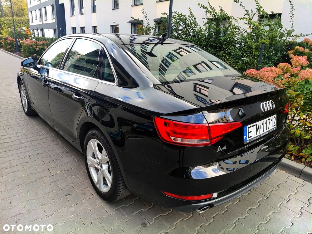 Audi A4 Limousine - 2