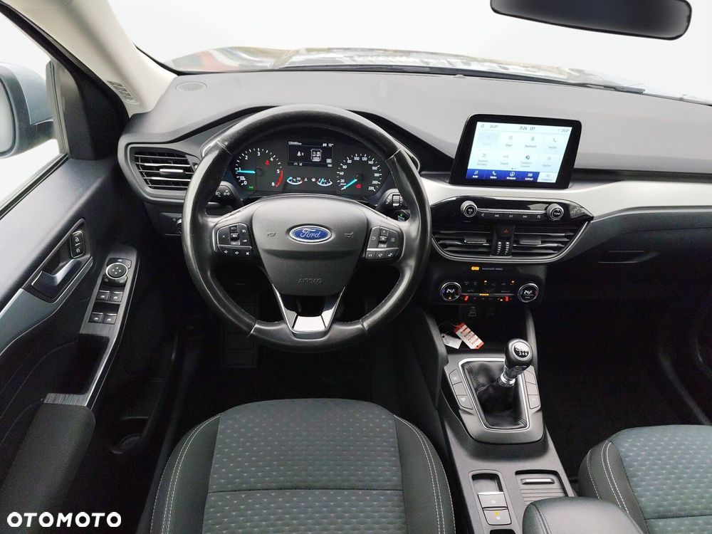 Ford Kuga - 14