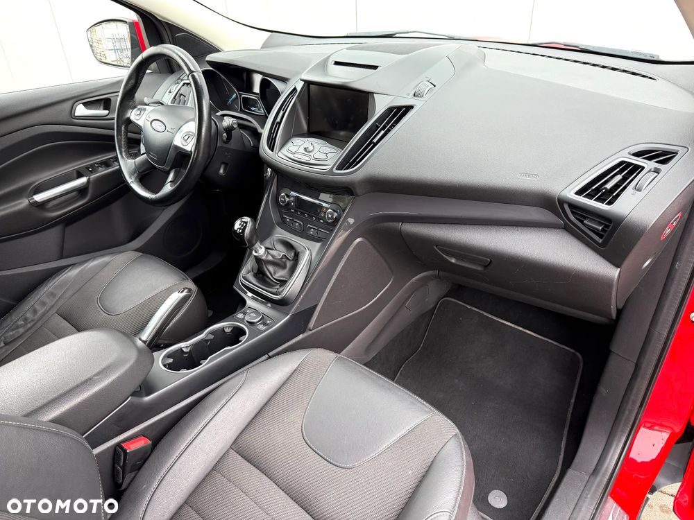 Ford Kuga - 8