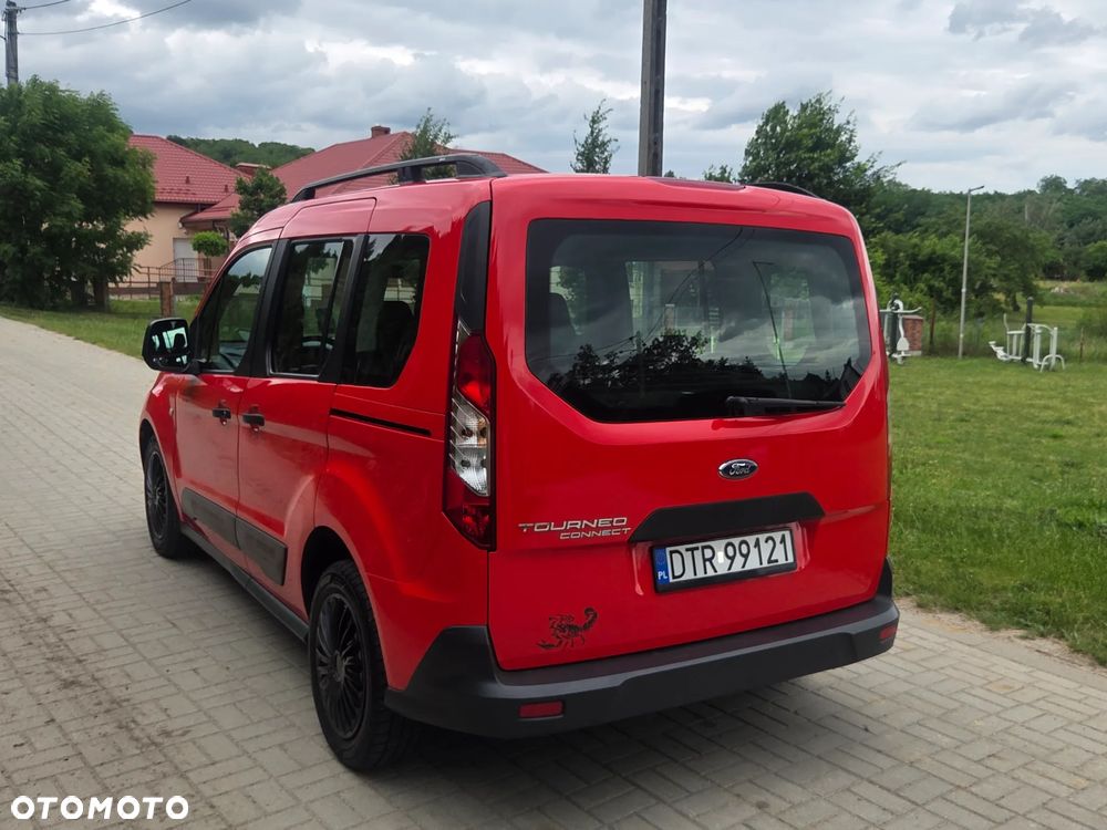 Ford Tourneo Connect 1.5 EcoBlue Titanium - 8