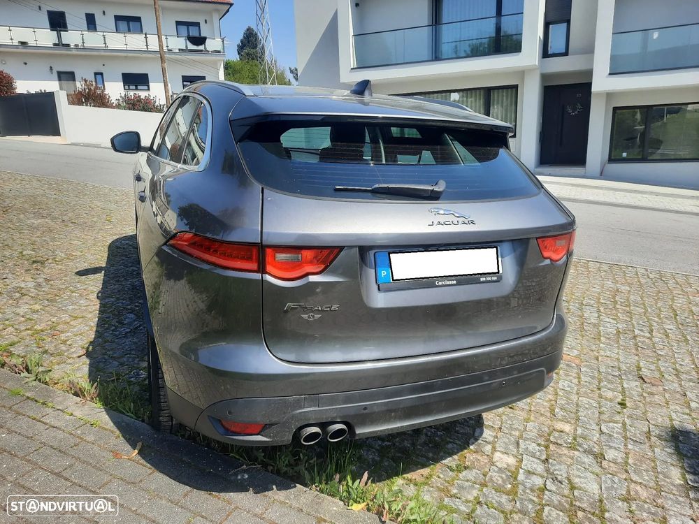 Jaguar F-Pace 2.0 i4D Pure Aut. - 6