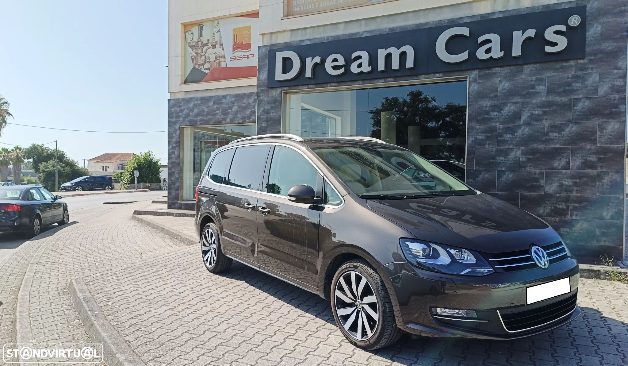VW Sharan 2.0 TDI Highline DSG - 1