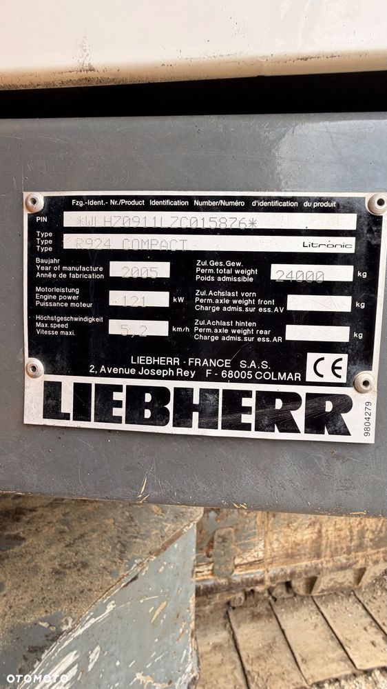Liebherr R924 Compact - 11