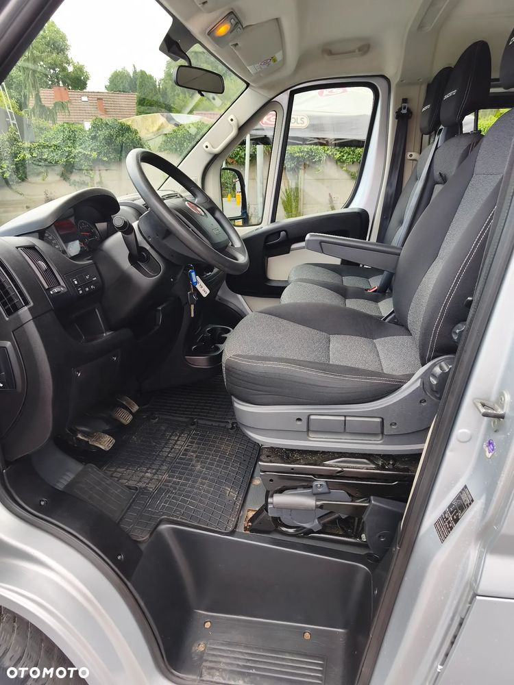 Fiat Ducato Panorama 9 osobowy 2.3 150 koni 9 osobówka + Przewóz Osób Niepełnosprawnych 9 osob - 17