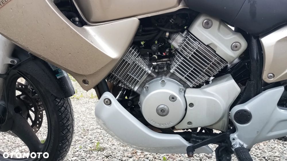 Honda Varadero - 25
