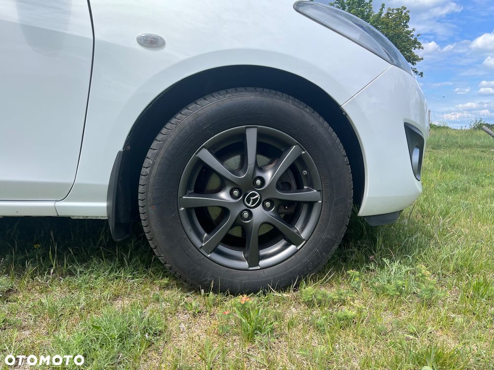 Mazda 2 - 6