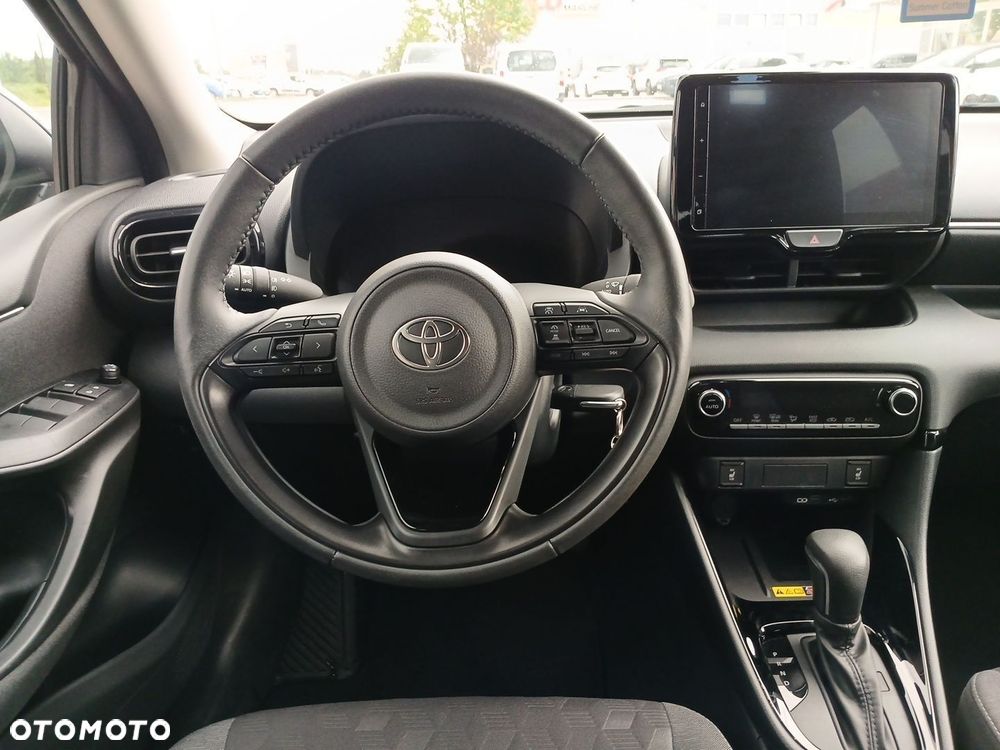 Toyota Yaris Hybrid 1.5 Style - 11
