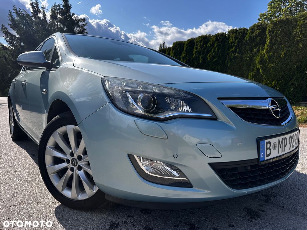Opel Astra 1.4 Turbo Color Edition - 2