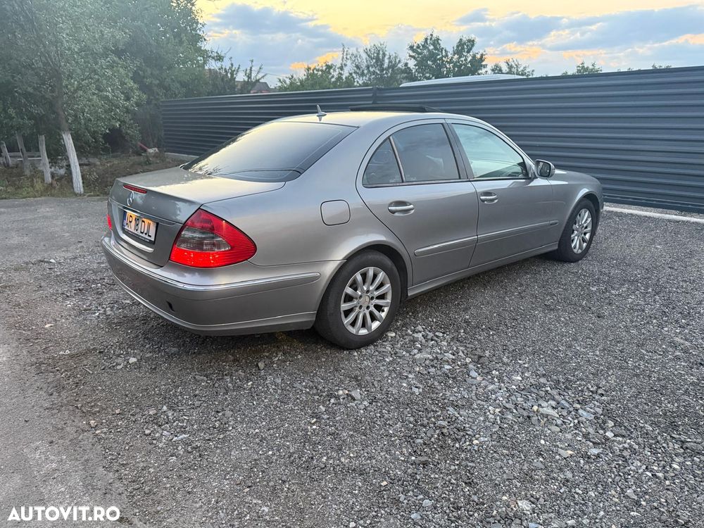 Mercedes-Benz E 220 CDI Automatik Elegance - 3