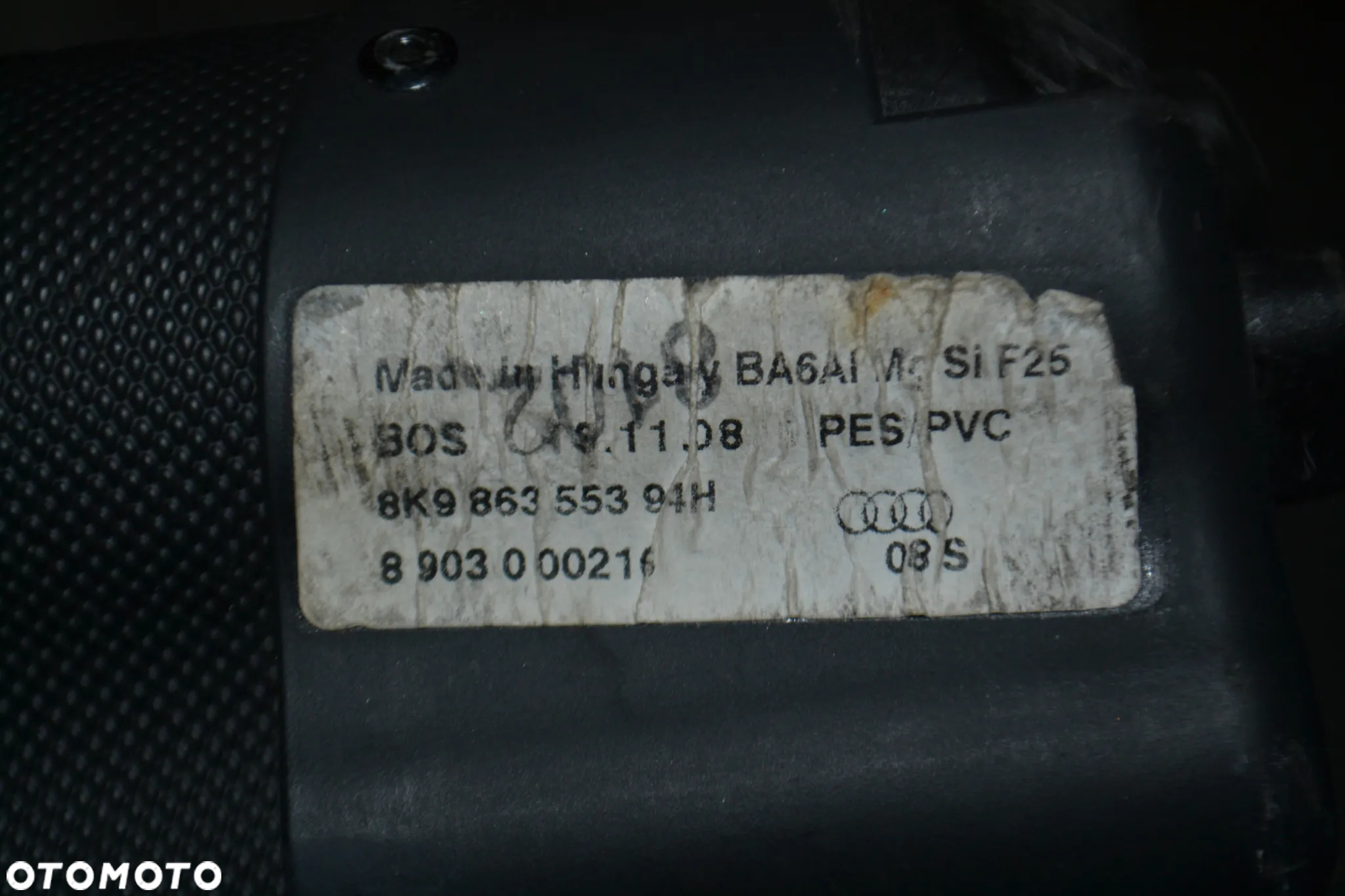AUDI A4 B8 KOMBI ROLETA BAGAŻNIKA CZARNA 8K9863553 - 2