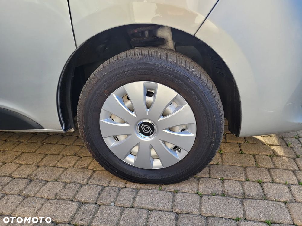 Renault Trafic - 11