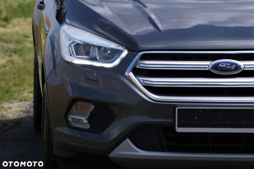 Ford Kuga - 17