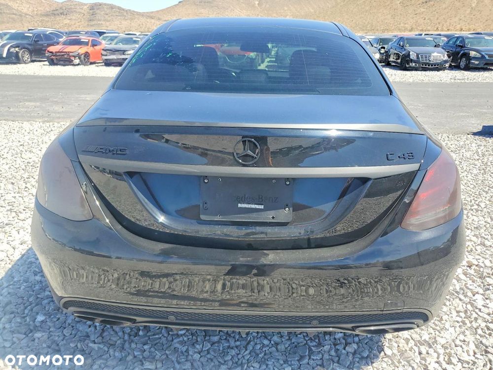 Mercedes-Benz Klasa C AMG 43 4Matic 9G-TRONIC - 6