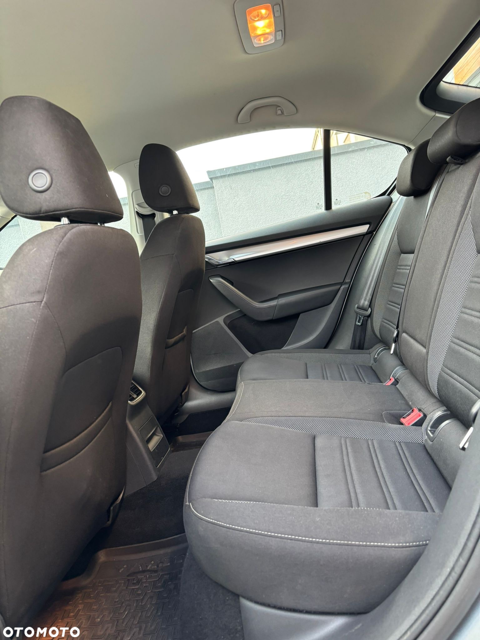 Skoda Octavia 1.6 TDI Ambition - 23