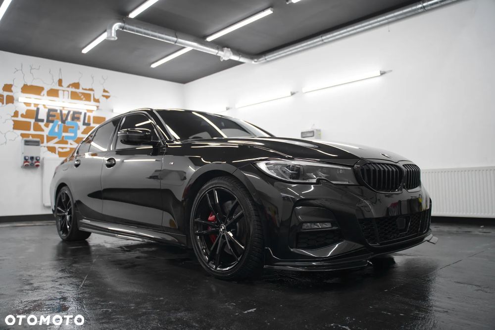 BMW Seria 3 330i M Sport sport - 1