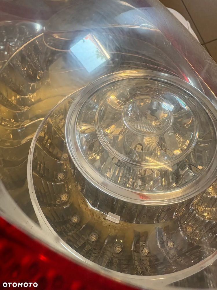 LAMPA TYŁ TYLNA PRAWA VW PASSAT B6 KOMBI - 5