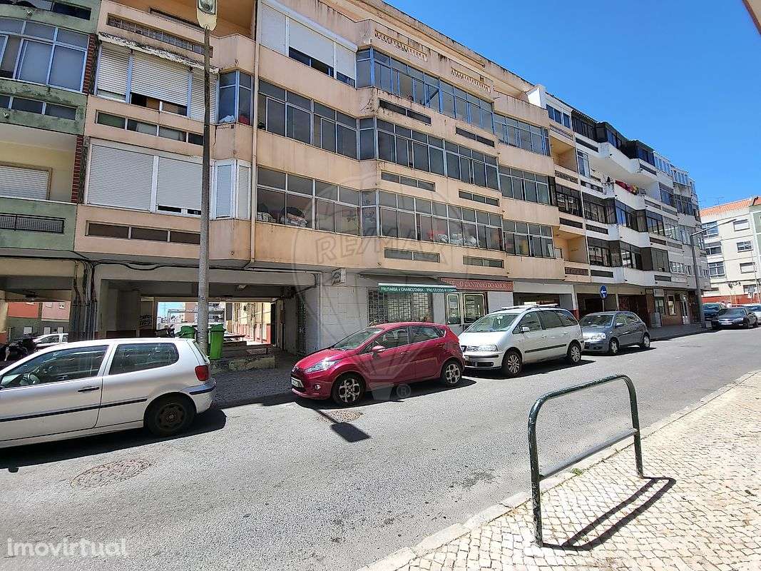 Loja  para arrendamento - Grande imagem: 2/21