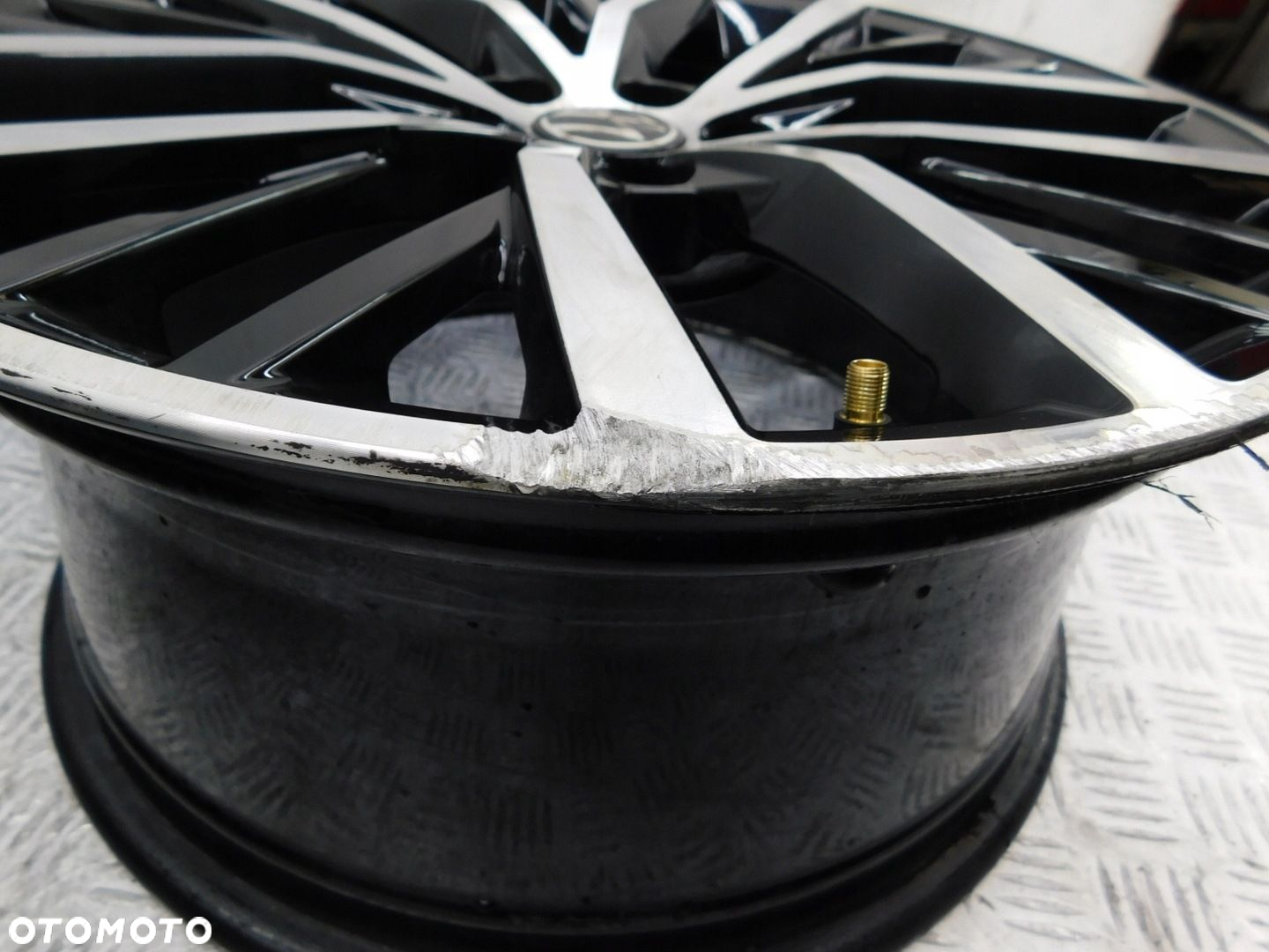 FELGI ALUMINIOWE 5x100 7,5jx17 - VW POLO 6R 6C GTi R-line - 11