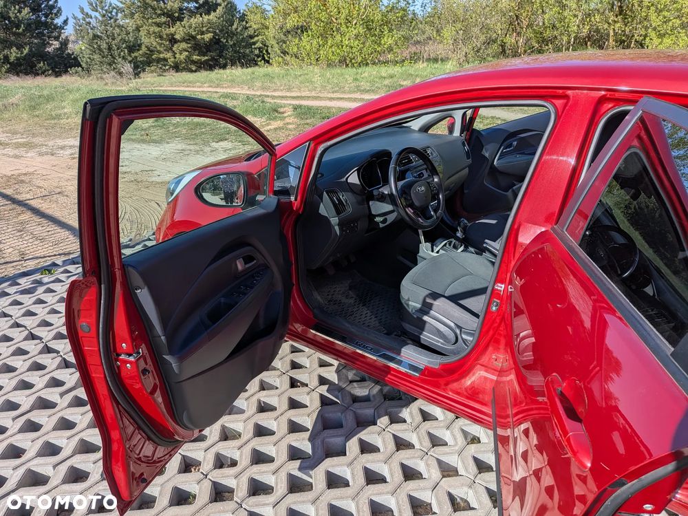 Kia Rio - 6