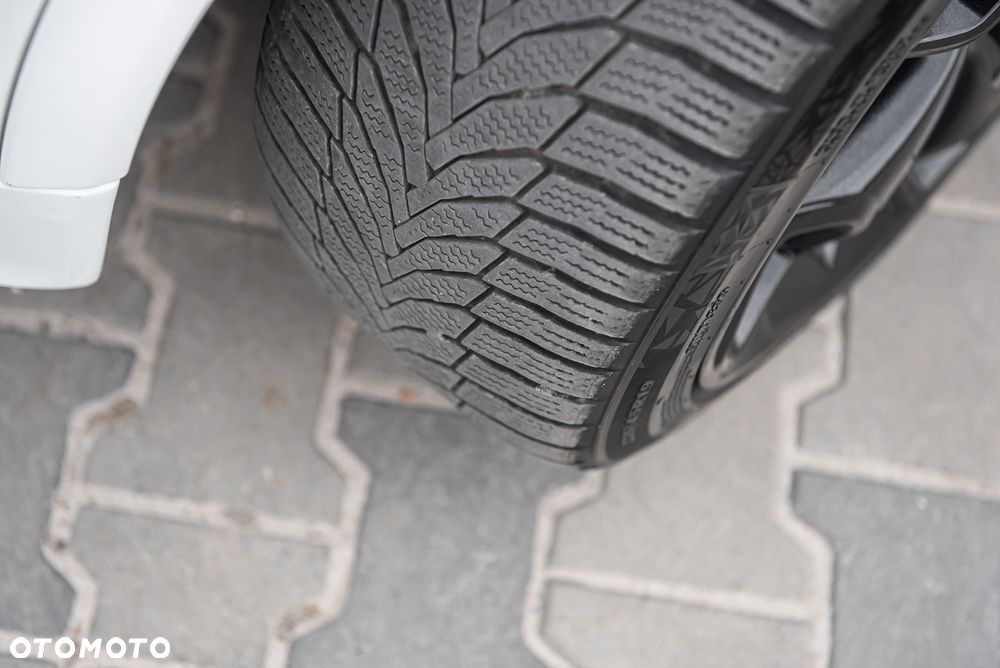 Ford Kuga 2.5 4x4 Individual - 29