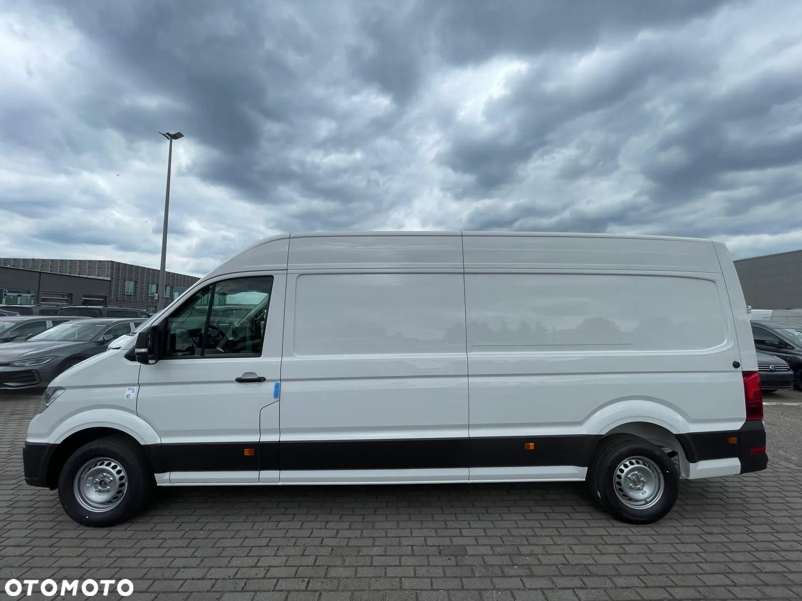 Volkswagen Crafter - 14