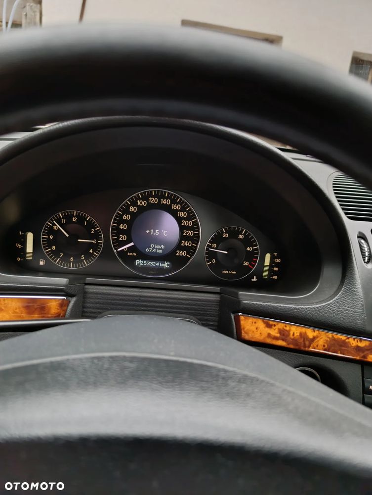 Mercedes-Benz Klasa E 220 CDI Automatik Elegance - 8