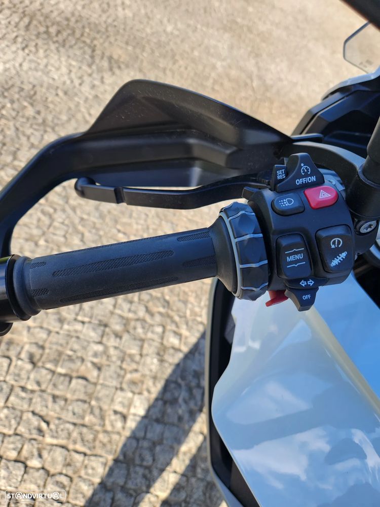BMW F 900 XR F900 XR A2 - 18