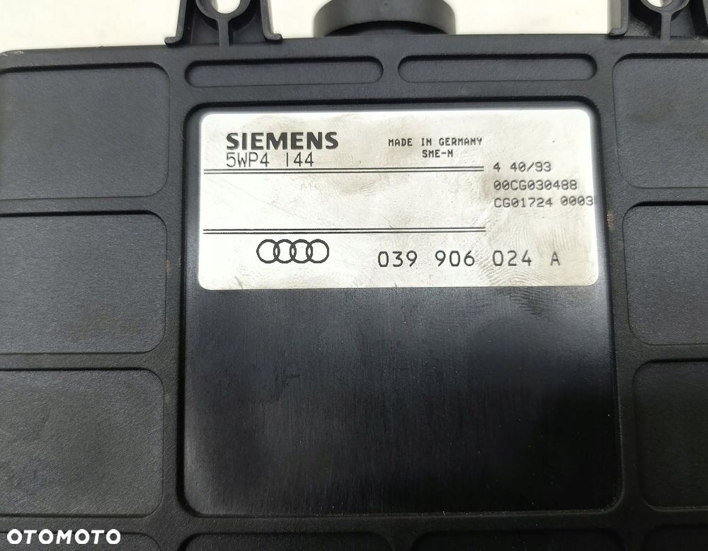 KOMPUTER SILNIKA STEROWNIK AUDI 80 B4 2.0 039906024A - 2