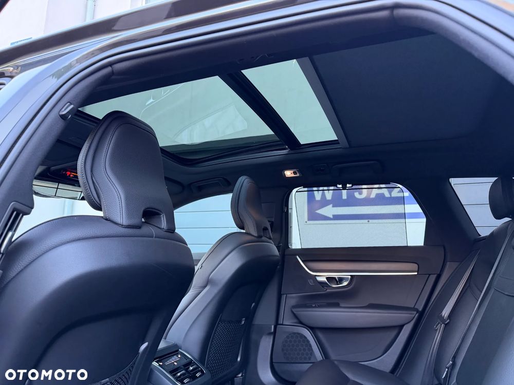 Volvo V90 Cross Country D5 AWD Geartronic - 9