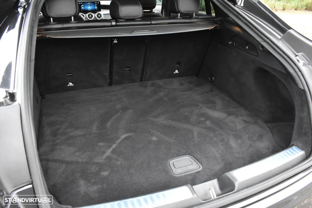 Mercedes-Benz GLC 300 e Coupe 4Matic 9G-TRONIC AMG Line - 59
