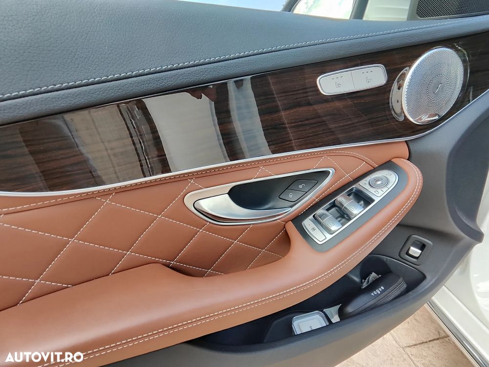 Mercedes-Benz C - 13