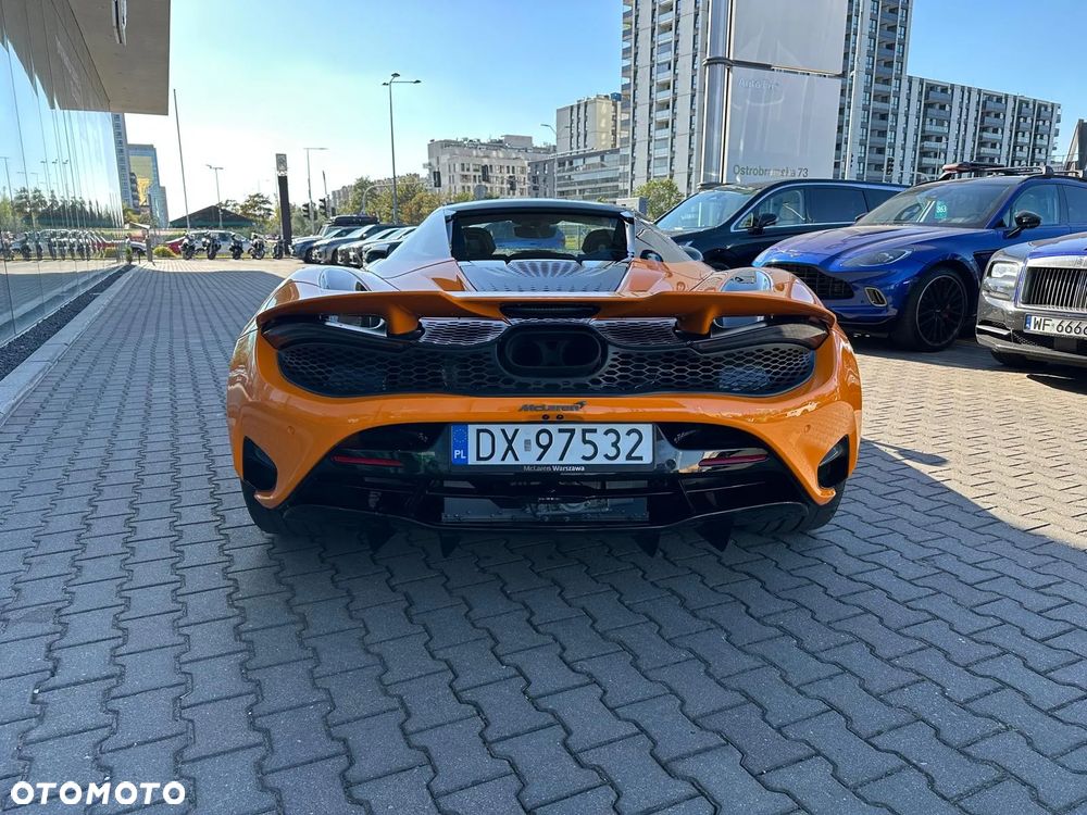McLaren 750S - 6