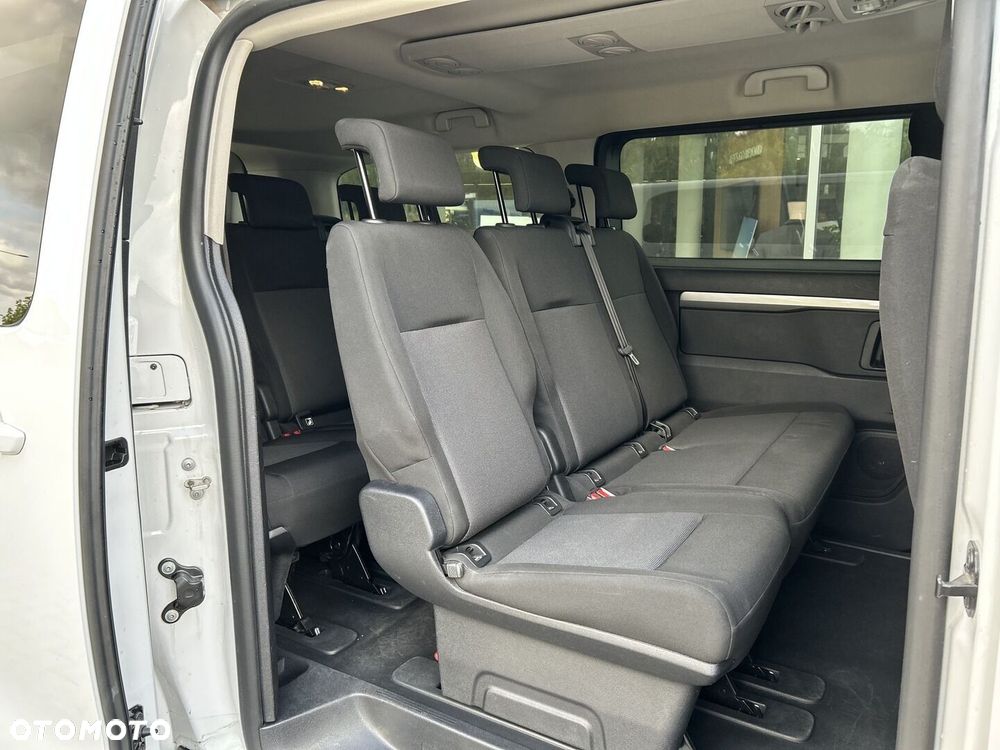 Toyota Proace Verso - 24