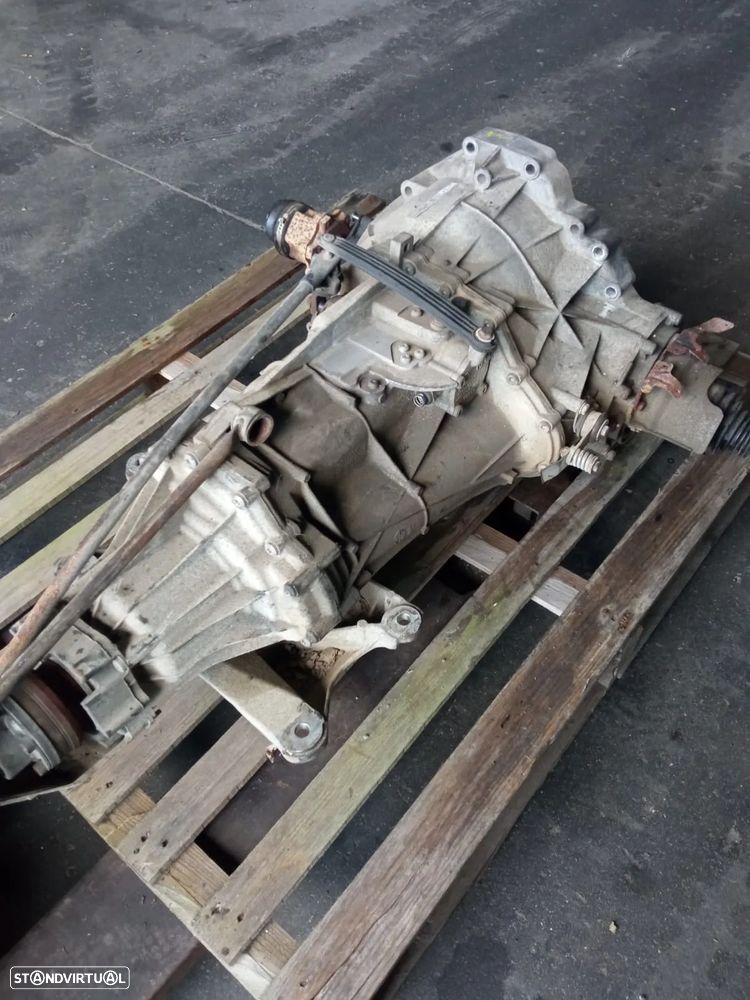 Caixa de velocidades Audi A5 3.0 Tdi REF: KMU - 5