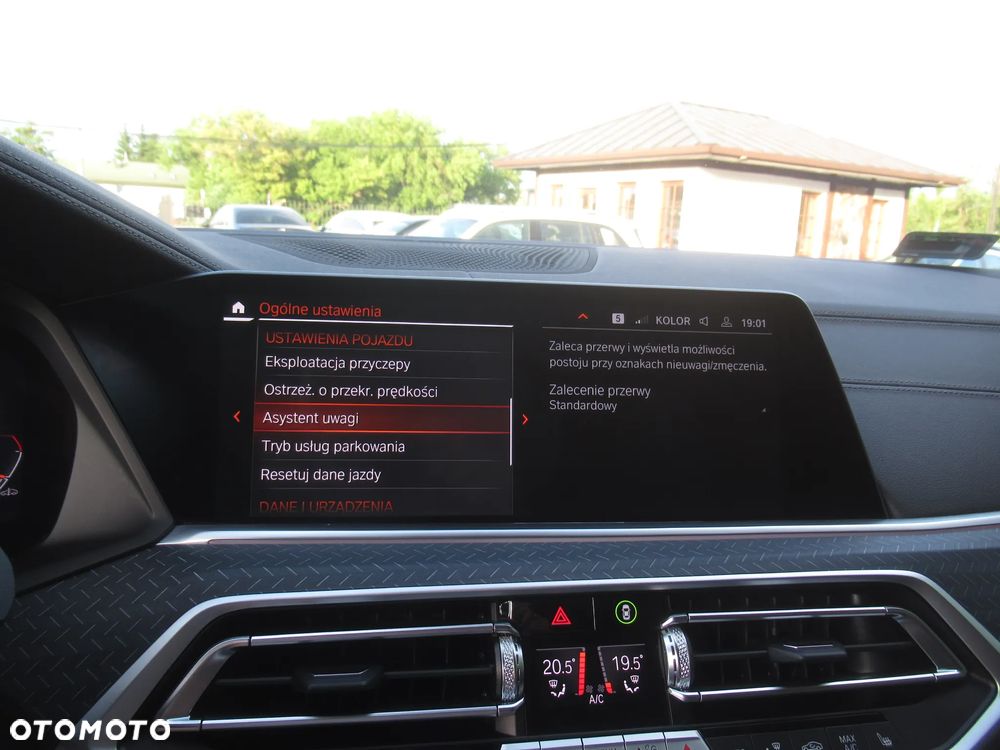BMW X5 xDrive40i mHEV - 23