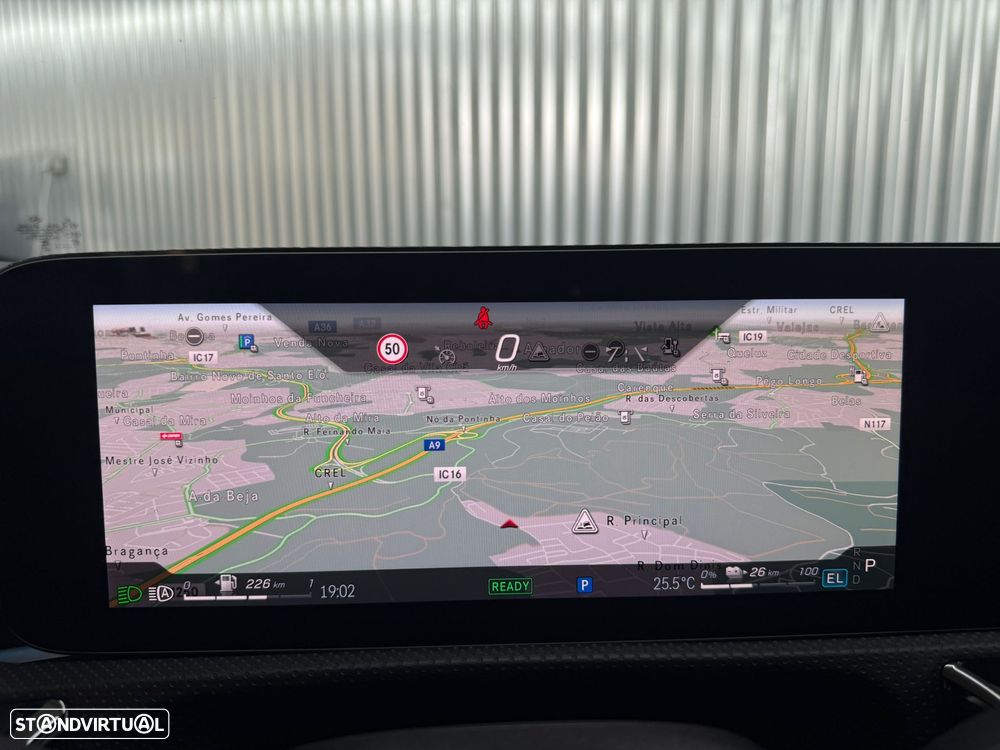 Mercedes-Benz A 250 e AMG Line - 10