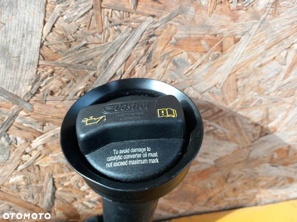 wlew oleju korek vw transporter caravelle t5 2.5 tdi 070115303k - 2